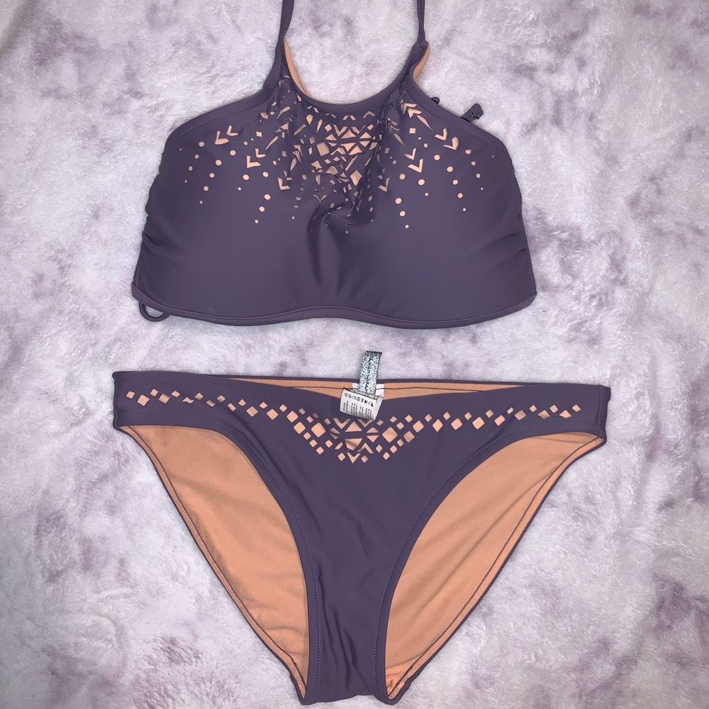High neck bikini